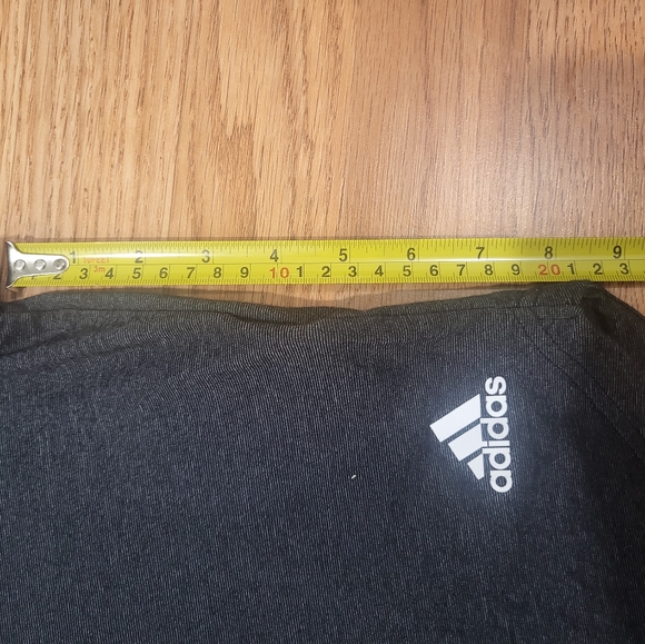 Adidas - Picture 5 of 8